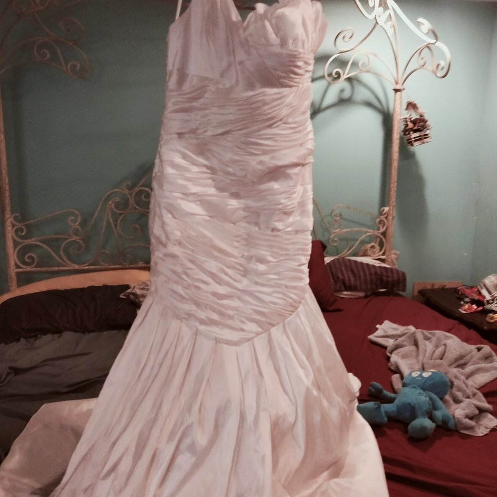 Wedding dress